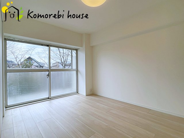 個人の部屋や寝室として使える洋室です