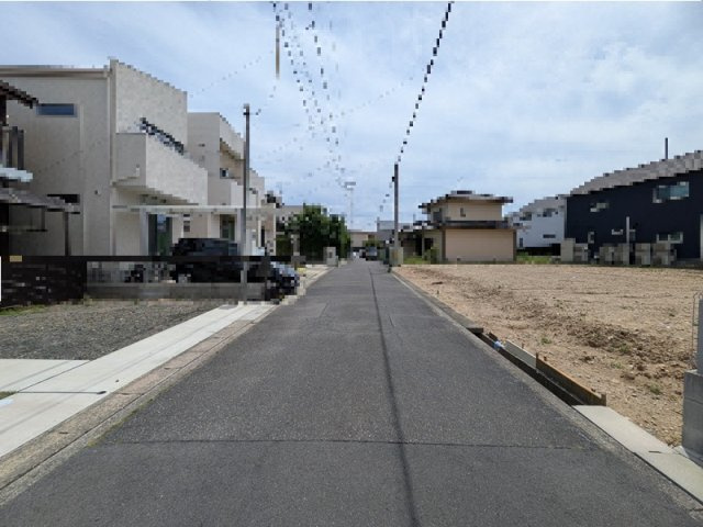 前面道路含む現地写真