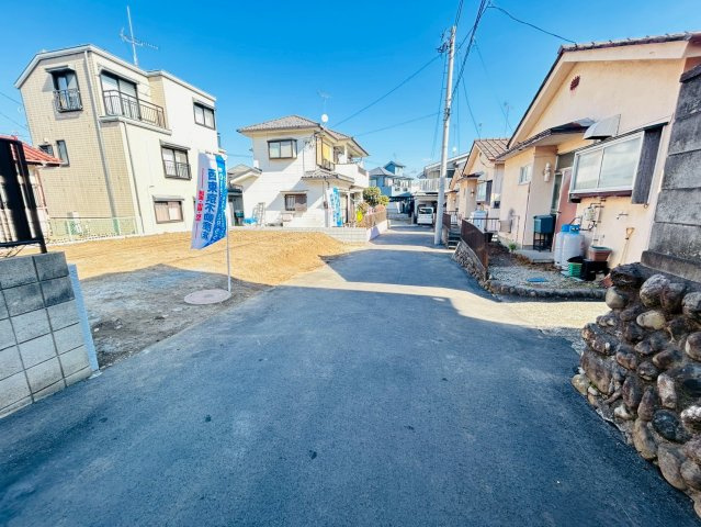 前面道路は2025年アスファルト新設でキレイです♪