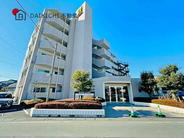 apartment 埼玉県鴻巣市天神２丁目2番36　ローヤルシティ鴻巣店舗101号室