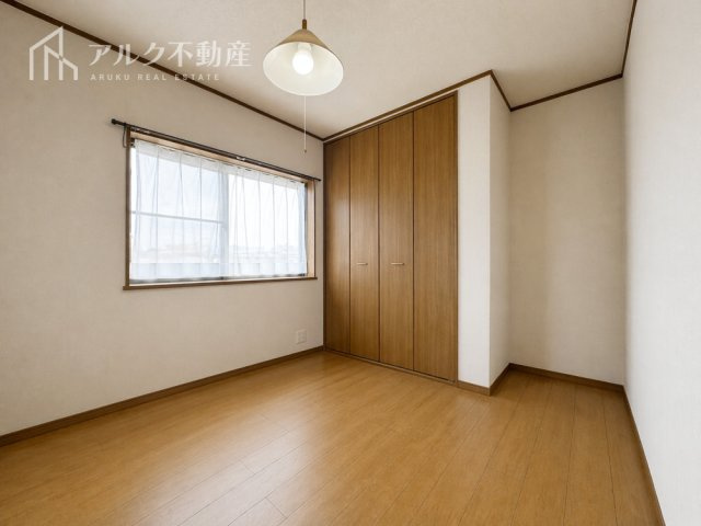 洋室　※AIによる荷物消去を行っております。