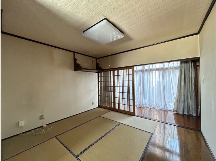 居間8（板の間含む）