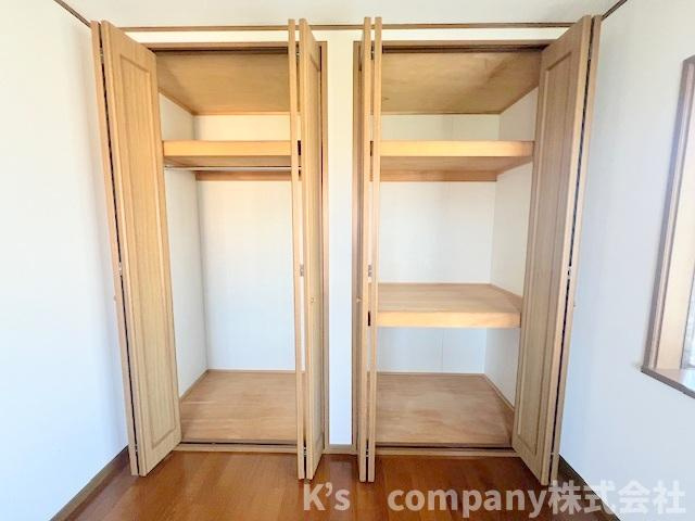 洋室6帖の収納スペース◇