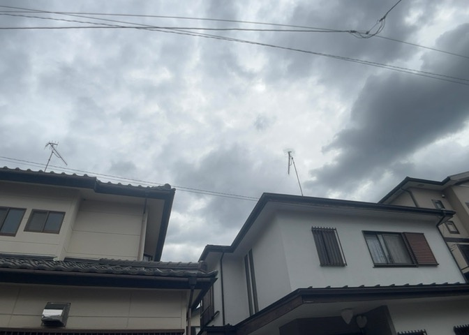 土地の地勢が高台の場合、景色を綺麗にみることができ、景色にこだわってお家探ししている方におすすめです！また平坦地よりも風通しがいいというメリットがあります。デメリットもあるので是非現地でご確認下さい。