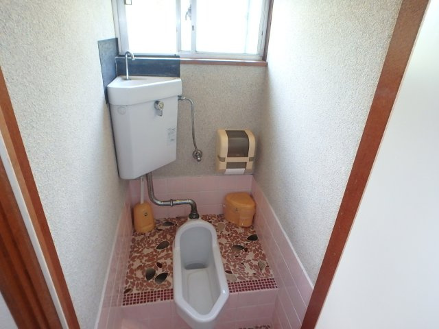 2Fの和式トイレ
