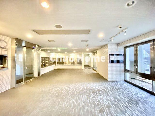 ロビー