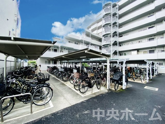 【自転車置き場】最新の空き状況や費用などの詳細は担当スタッフまでお問い合わせください。