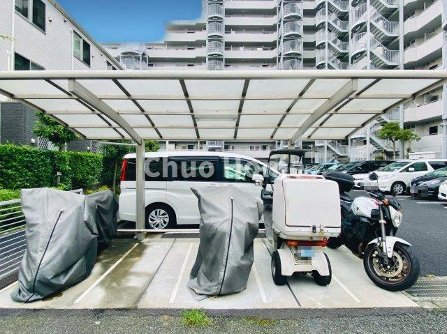 【バイク置場】最新の空き状況や費用などの詳細は担当スタッフまでお問い合わせください。