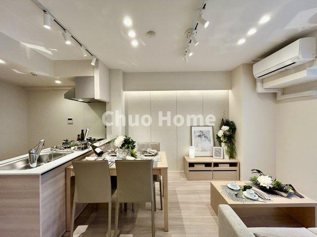 【エントランス】マンションのエントランスは、その物件の印象を決める、顔とも言える場所です。毎日通る場所ですからきれいなのが一番です。