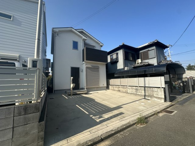 外観：327001601900