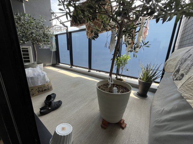 バルコニー