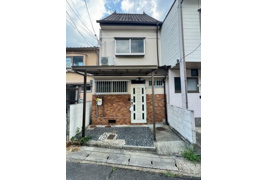 山科区大塚南溝町　中古テラスハウスの外観