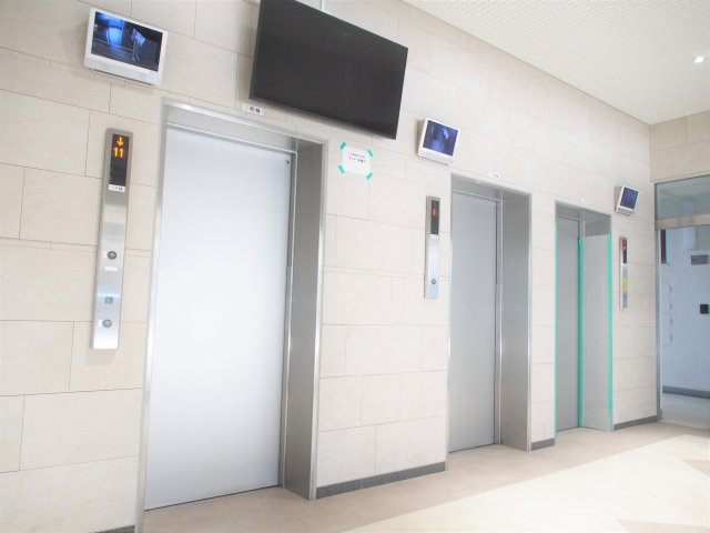 【エレベーター】