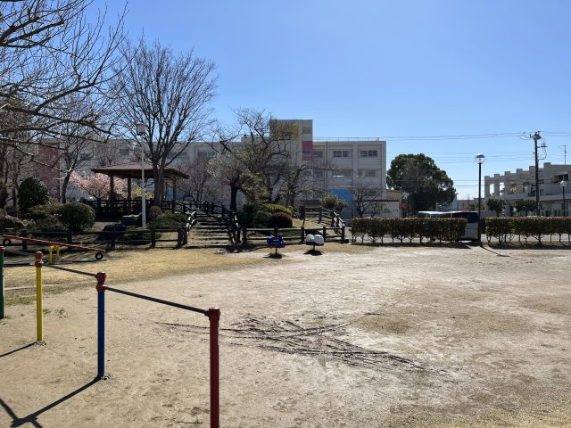 敷地内はお子様も安心して遊べます！