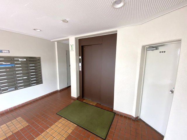 エレベーター