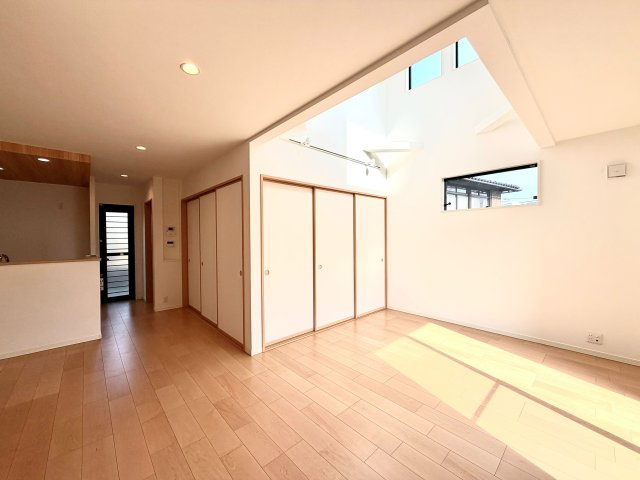 リビングは約19.3帖