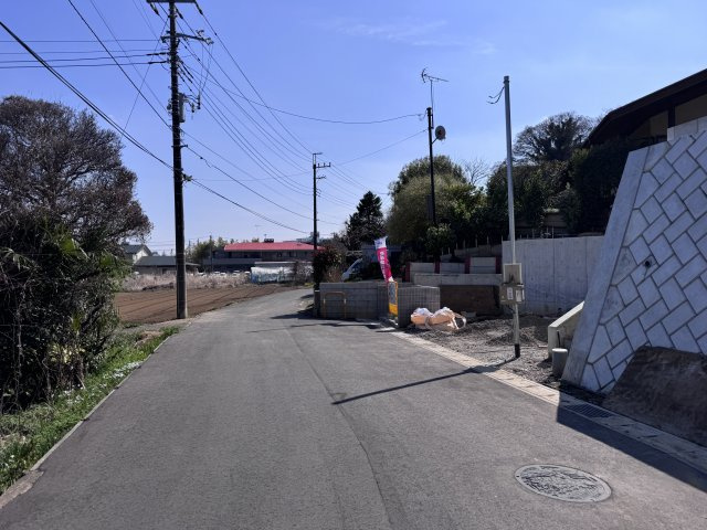 東側前面道路・幅員約6ｍ