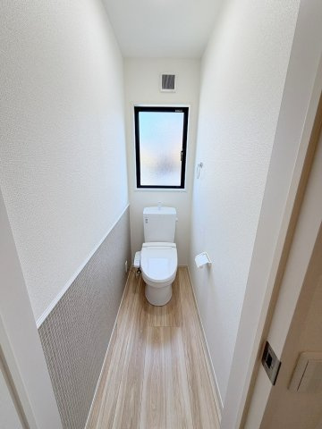 1階のトイレです