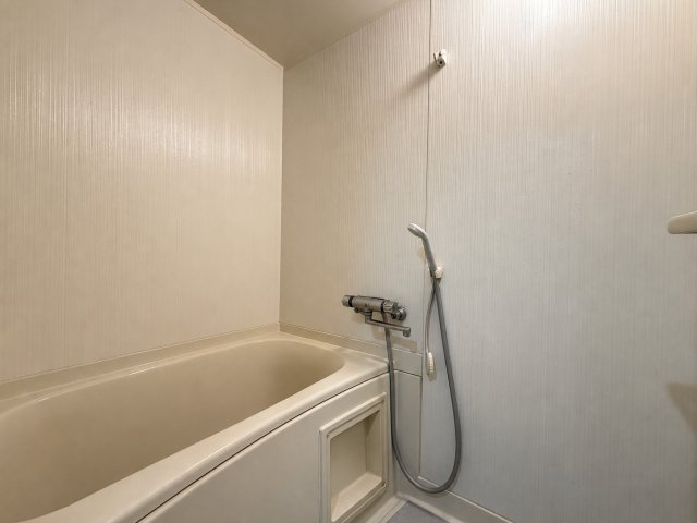※掲載写真は室内を見やすくするため、AI画像加工により一部の家具・家財等を削除しております