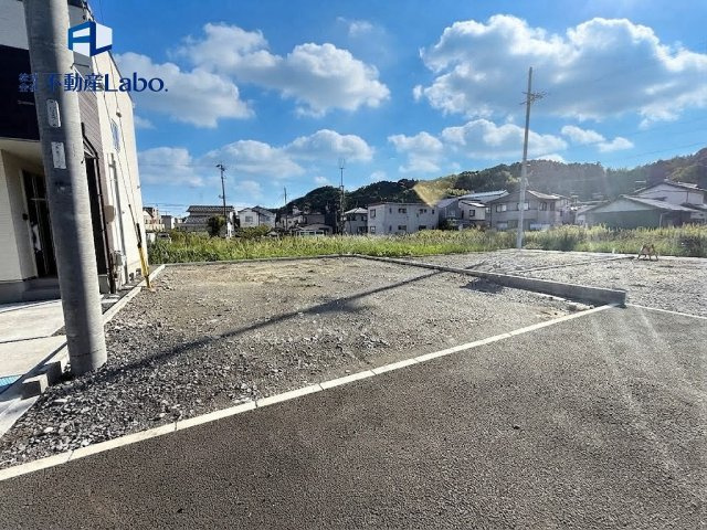 建物完成に向けて、これから工事がスタートします♪　ここからどんな建物ができるのか、完成が楽しみです♪