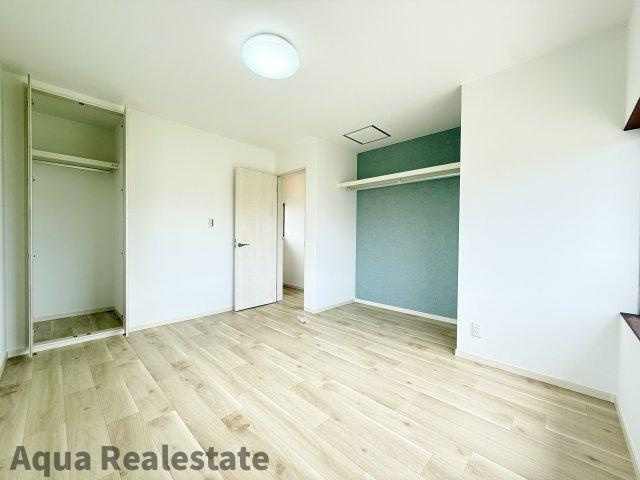 お子さんのお部屋にいかがでしょうか