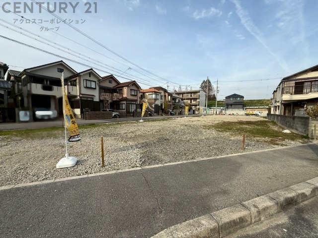 外観：328000621053