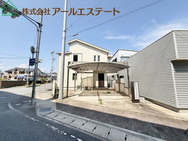 外観：328000671035