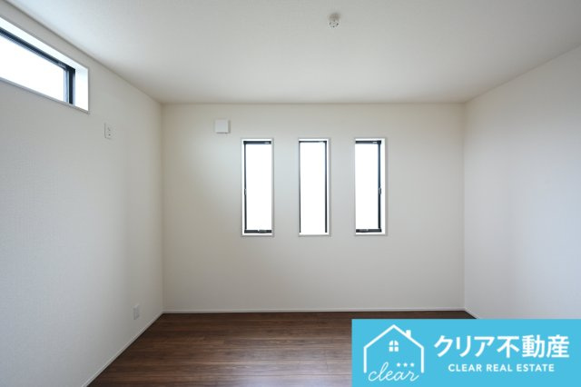 子ども部屋にピッタリな2階の洋室です！