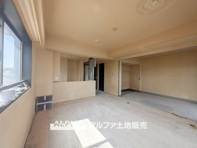 【A　home　found　by　chance】　◆偶然見つけた物件で◆思わぬ空間を手に入れたい。愛を育み、人と出会い、新たな命に恵まれる。そんな未来を創造してぬくもりのある住空間を君と共有したい。