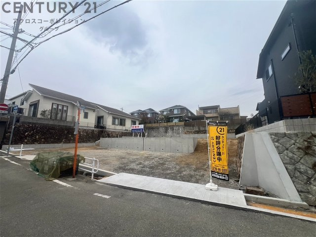 一種低層の閑静な住宅街に立地。