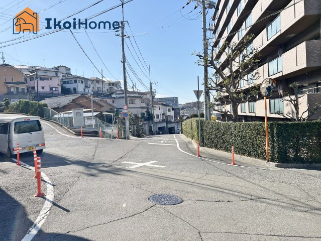 ●資料・カタログのご請求無料●人丸小学校までは徒歩15分、大蔵中学校までは徒歩5分。