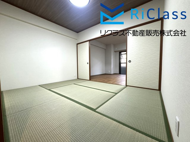 来客時にも便利な和室付き
