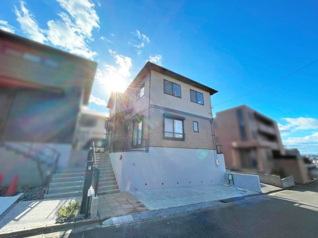 住友林業施工の建物　内外装リフォーム済