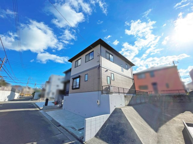 住友林業施工の建物　内外装リフォーム済