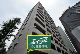 進和江坂アーバンライフの外観