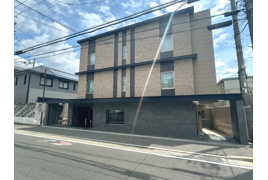 クレヴィア京都西院の外観