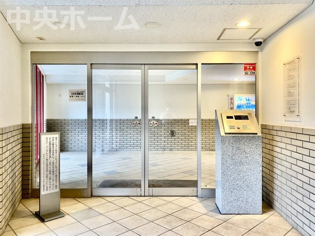 【オートロック】オートロックシステムでセキュリティ充実。当たり前ですが、安全で安心して暮らすのって大事ですよね。お探しのご条件でオートロック付きの物件を探す方も多いですがやはりセキュリティは大事です。