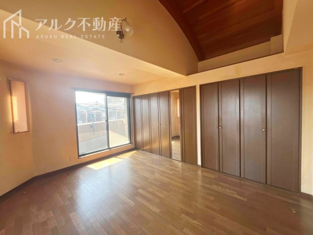 洋室約9.2帖
