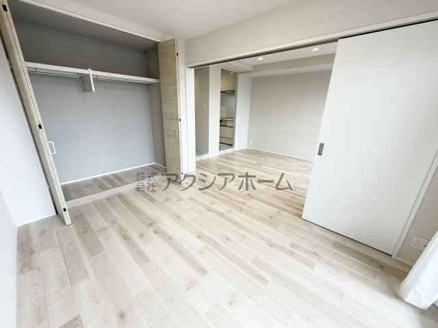 洋室　6.0帖