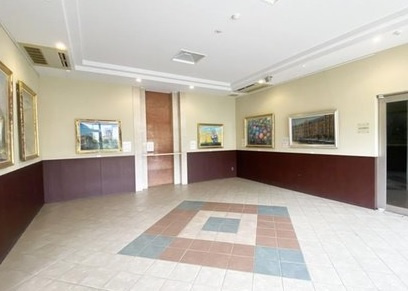 クレストフォルム横浜リヴァシスのエントランス