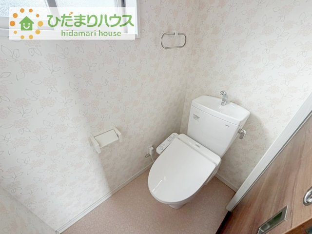 トイレは1F、2F共に完備！取り合いになることがありませんね(^^)/