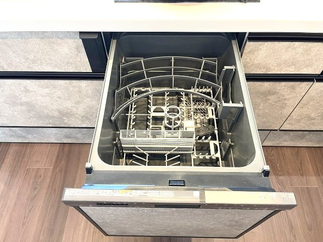 家事の時間短縮につながる食器洗浄乾燥機！