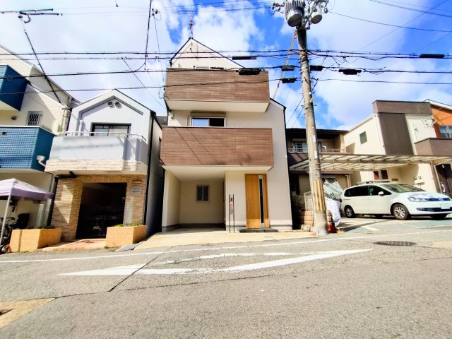 外観：328000619194