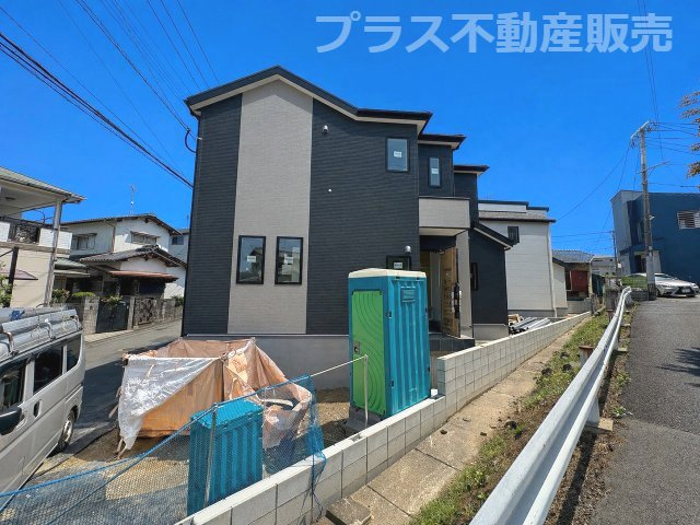 まもなく完成。ご内覧は可能です。ご見学はプラス不動産販売にお任せ下さい。