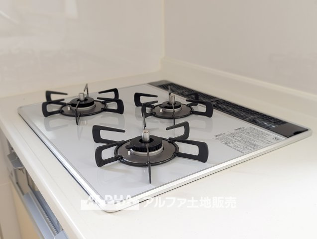 【Glass　top　range】　◆ガラストップレンジ◆お料理のあとはさっと拭くだけで綺麗になる。お手入れも簡単に、見た目も綺麗に。奥様の負担を軽減します。