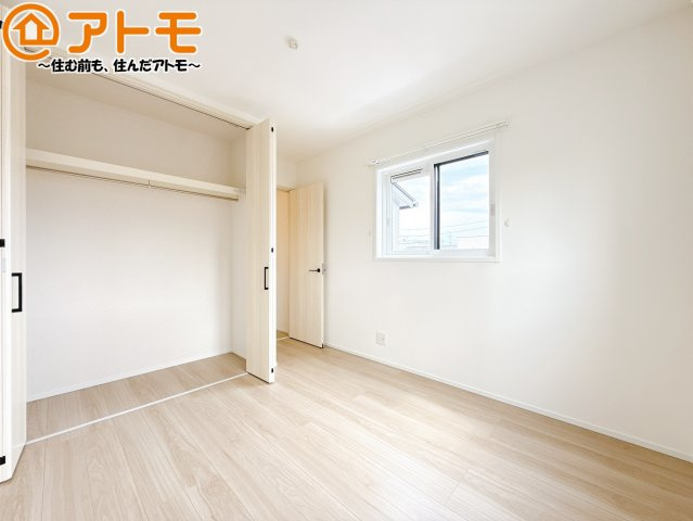 お子様のお友達が遊びに来た時も、子供部屋があると楽しく過ごせますね♪