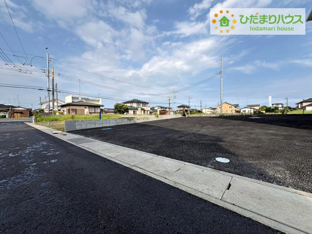 マイホームなら駐車場代がかかりません。しかも、自宅の駐車場で洗車ができます！今までコイン洗車に行っていた手間も省けて、節約にもつながります(^^♪
