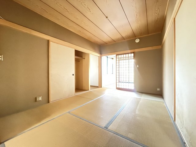 落ち着きのある和の空間が、日常に安らぎをもたらします。