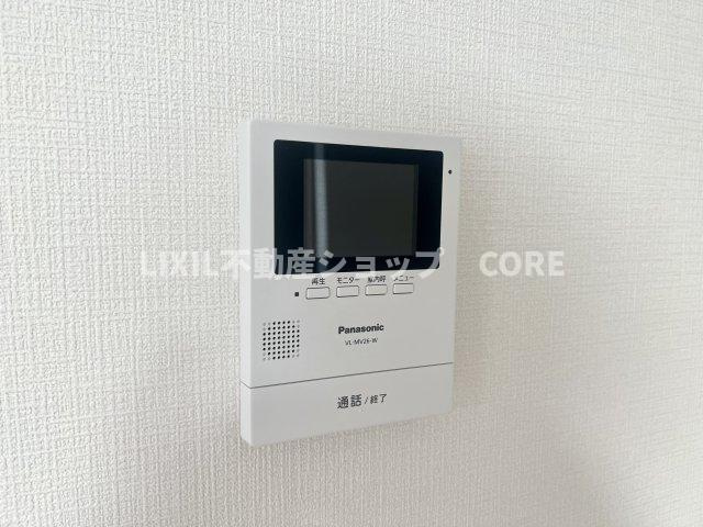 学校から帰ったお子様のお留守番にも安心なセキュリティ設備ですね。