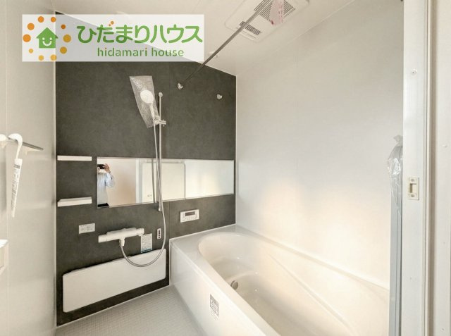大人が足を伸ばしても十分な広さ！一人でゆっくりくつろぐ時間も大切です！